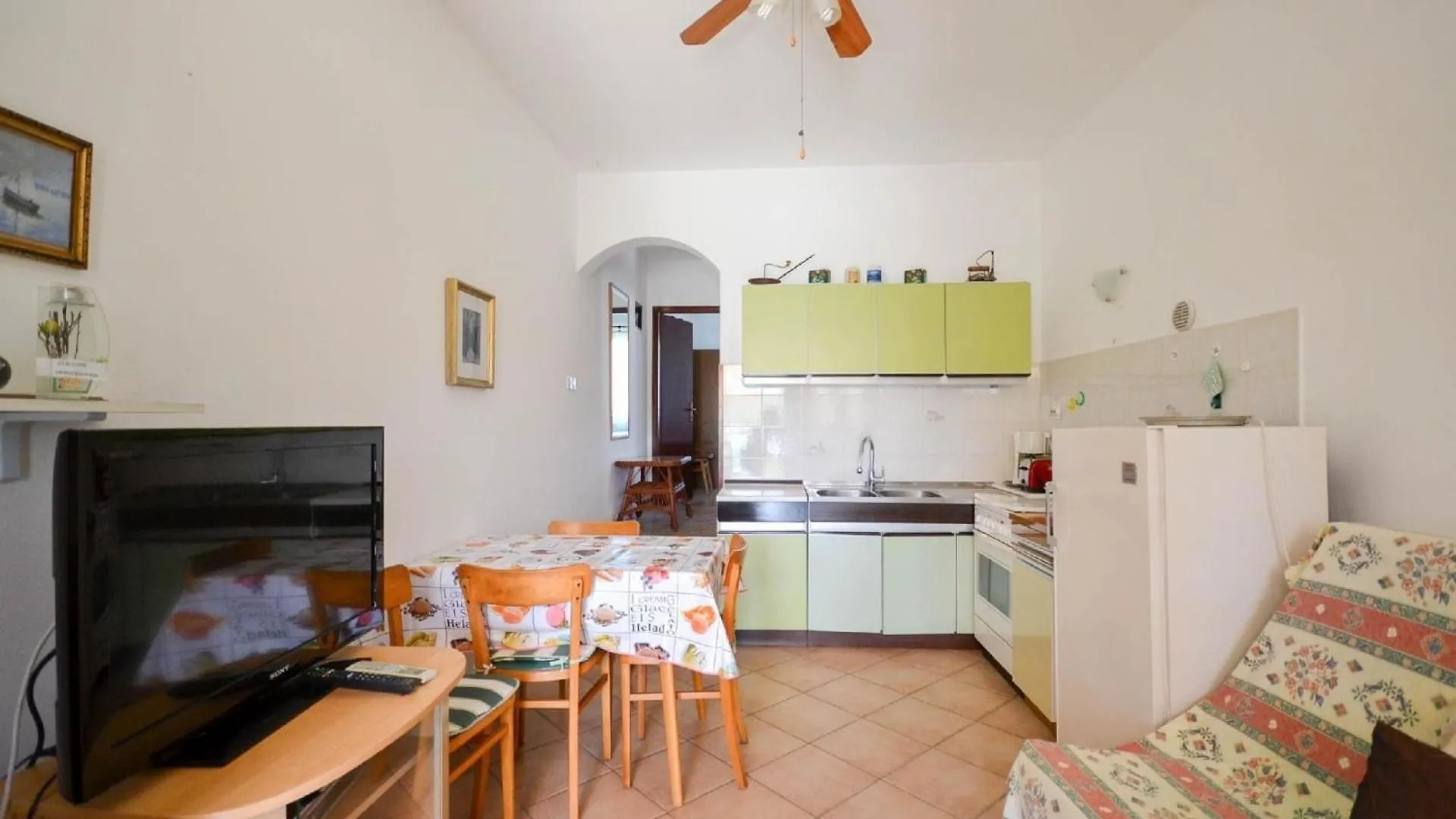 Apartamento Ferienwohnung Fuer 2 Personen Ca 30 M In Novigrad, Adriakueste Kroatien Westkueste Von Istrien Karpinjan Croacia